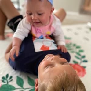 Meet your Posher, Joni